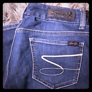 Skinny “legging” jeans